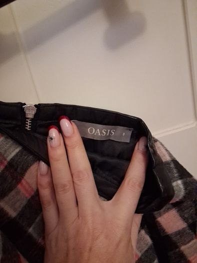 ladies mini skirt