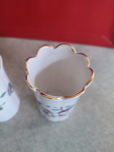 Vintage Set of 2 Aynsley Pembroke Bone China Porcelain Small Fluted Vase 1980s England