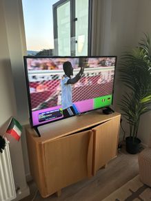 used LG tv