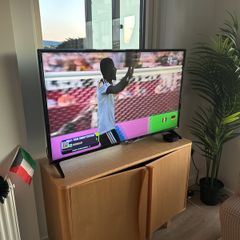 used LG tv