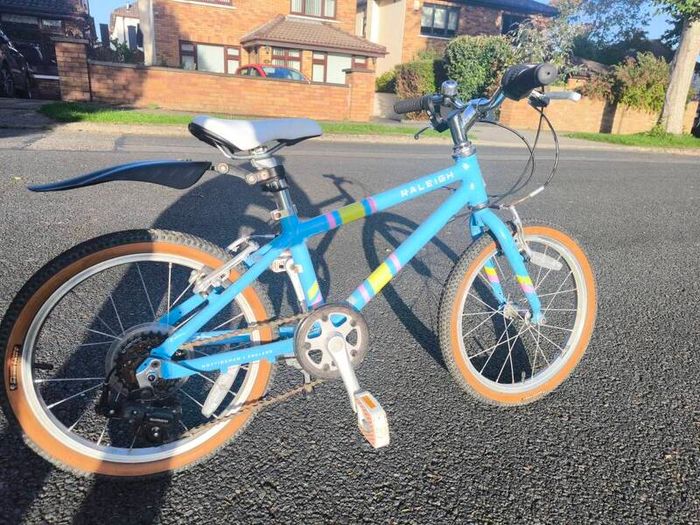 Girl's Raleigh Pop Bike 18"