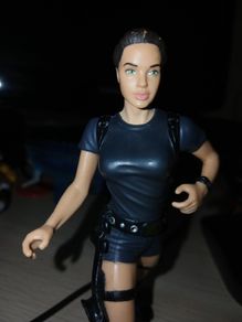 Playmates Lara Croft Tomb Raider 6" Figure 2001