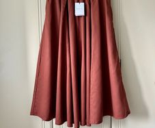 Kowtow writer skirt, new, (M) uk12