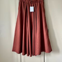 Kowtow writer skirt, new, (M) uk12
