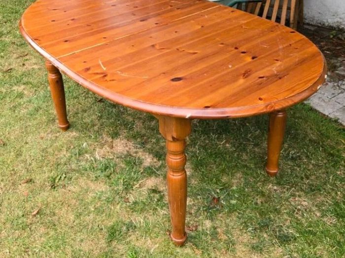 Very Solid 5Ft+ Oval Extendable Pine Kitchen Dining Table - Can Deliver