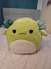 SQUISHMALLOWS Mipsy the Green Axolotl 50cm