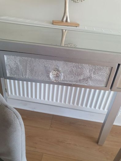 Vanity table and Shell chair