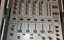 poineer Djm600 mixer