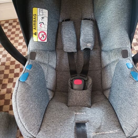 Avionaut Pixel lightest infant car seat 0-13kg