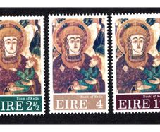 1972 Ireland Christmas Commemorative Stamps Mint Never Hinged (MNH)