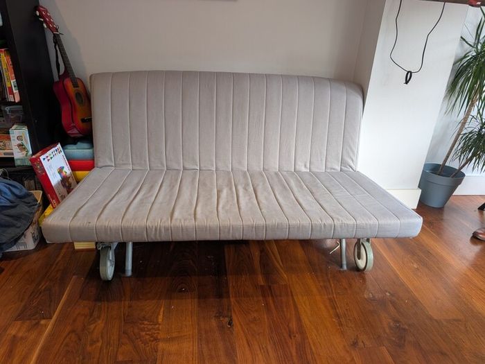 futon