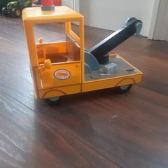 Danny Dog Pick up truck