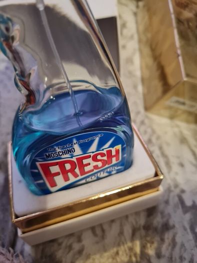 Moschino perfume