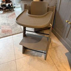 Tripp trap grey high chair