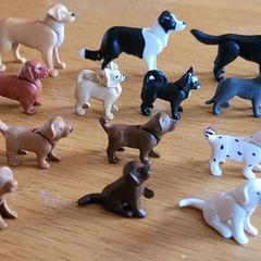 Playmobil dogs and cats
