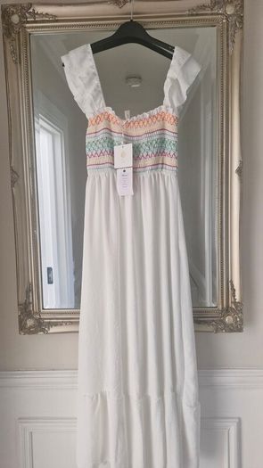 Stunning dress