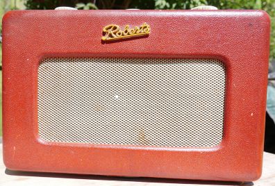 Roberts Original vintage Transistor Radio Model R 200