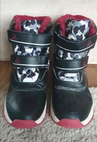 Children's winter shoes