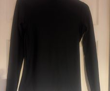Under Armour ladies black long sleeve cold gear top size L UK12/14 EU40/42 Free post
