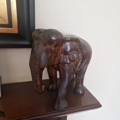 wooden elephant