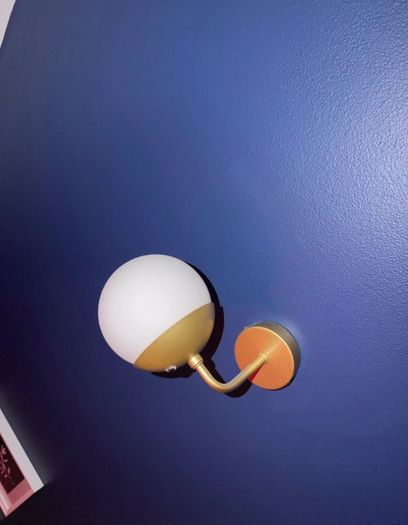 2 LED Wall Lights
