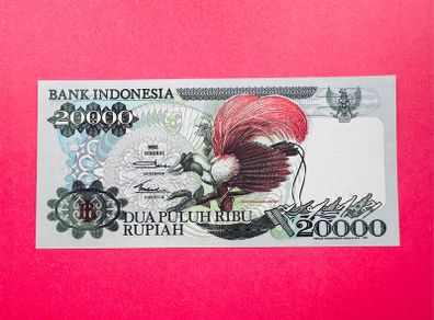 INDONESIA  20000  RUPIAH    1992 . PICK  132a  scarce ( Uncirculated ) Pick  119a.