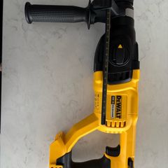 dewalt 18v SDS hammer drill