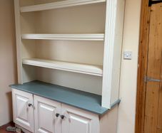 Display unit cabinet