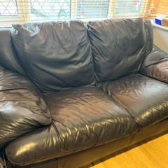 3 seater and 2 seater sofa