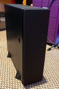 Desktop computer