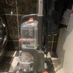 carpet cleaner
