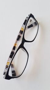 Reading glasses / frame