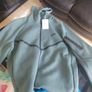 Nike hoodie Image 5