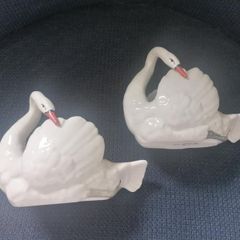 Pair of 1930s Czechoslovakian Swans