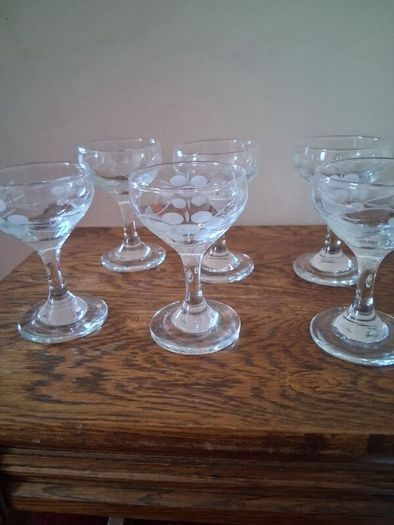 Etched glasses
