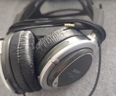 Sony MDR-XD200 Wired Headphones