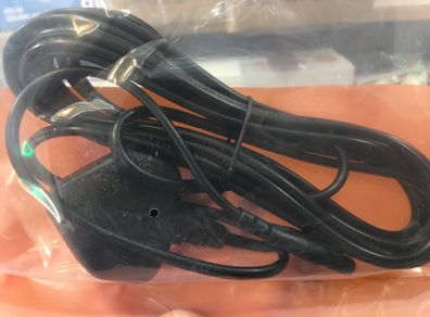 3 Pin Plug to Fig 8 Lead Mains Power Lead 5 Meter