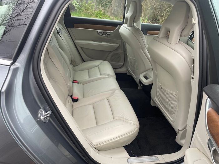 Volvo S90 D4 Inscription