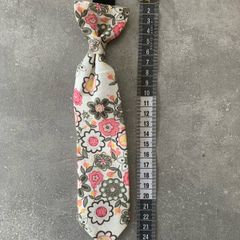Debownair Pet Tie