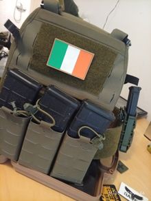 tactical plate with adds set.