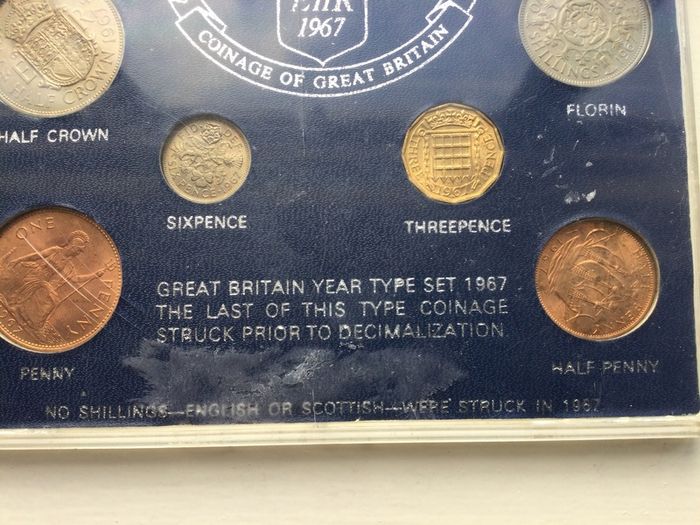 Coins - Cased Set U.K. 1967 Coins.