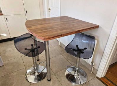 Breakfast counter and stools