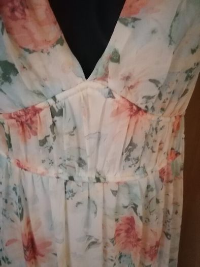 Women's Dress NWT SIZE Medium