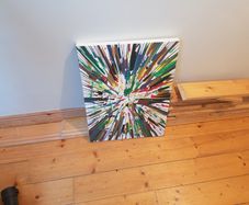 Black rug 2x1m, foot stools, picture, game chair, arm broken.