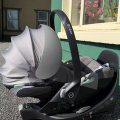 Cybex Cloud T i-Size Car Seat + ISOFIX Base (Excellent Condition)
