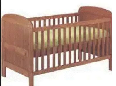 Baby cot bed