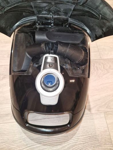 Miele vacuum cleaner
