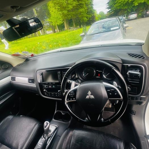 Mitsubishi Outlander 2015