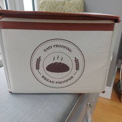 Bread proofing box
