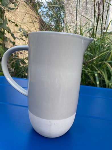 jug/vase